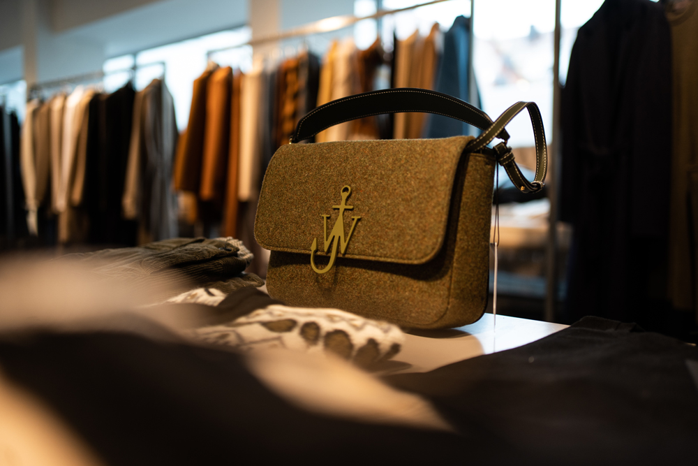 Reflections-Galerie-Tasche